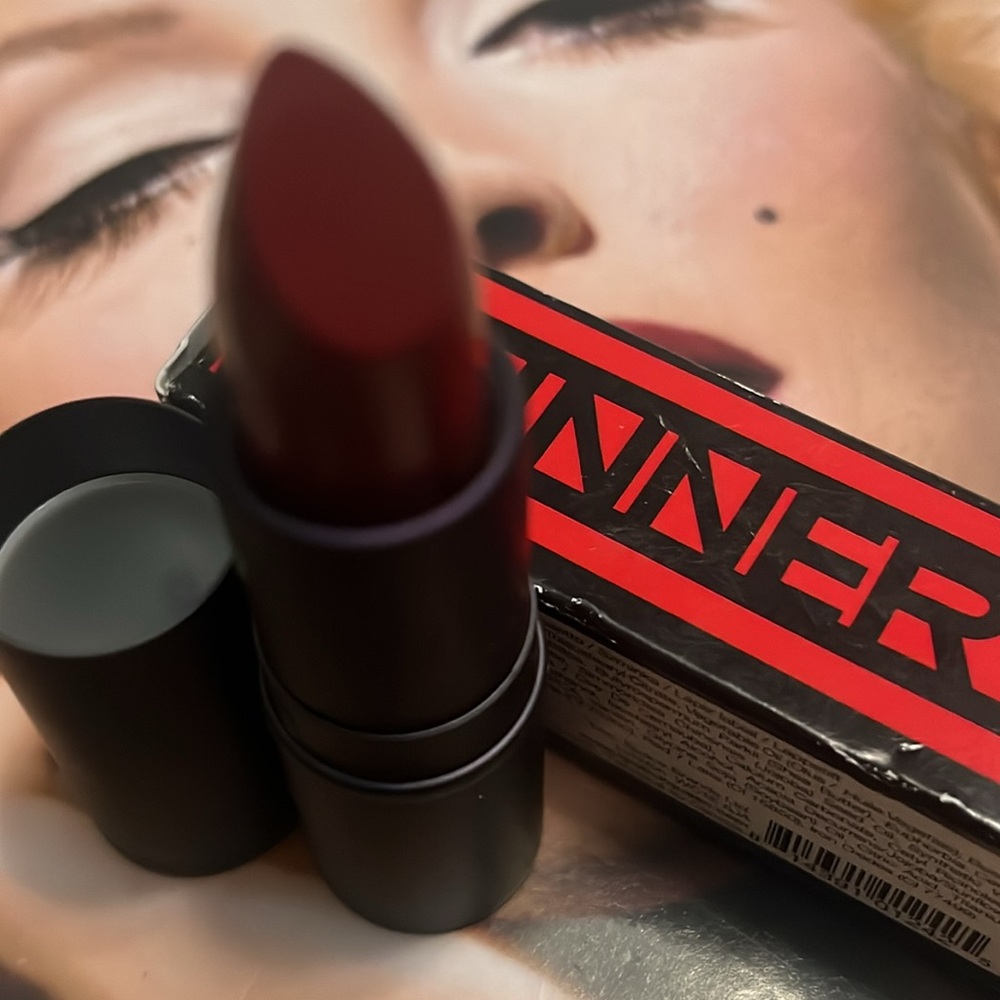 🫦🖤🫦• 🐦‍⬛LIPSTICK QUEEN x 🐦‍⬛ SINNER 🐦‍⬛•🫦👅